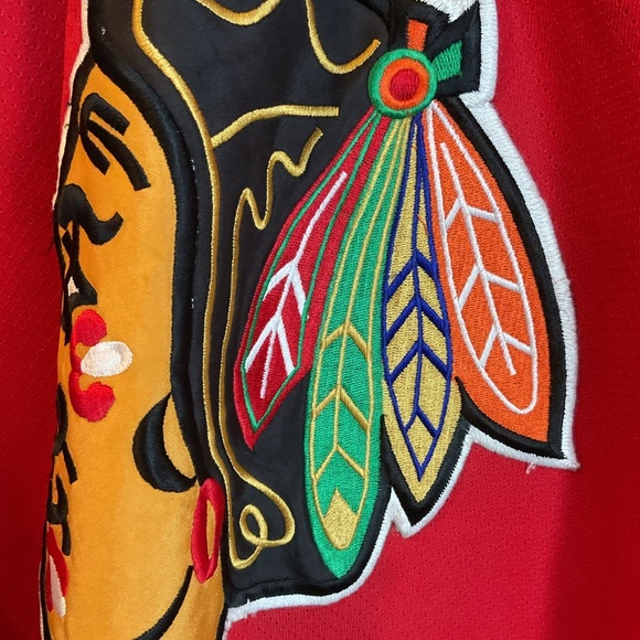 23. Vintage Chicago Blackhawks CCM Maska Jersey Size Medium Red 90s NHL Size XL - Picture 5 of 8